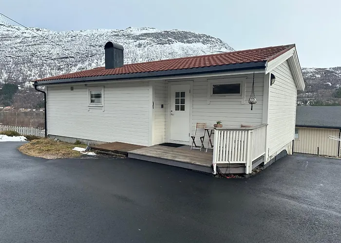 Koselig Hus I Beisfjord *
