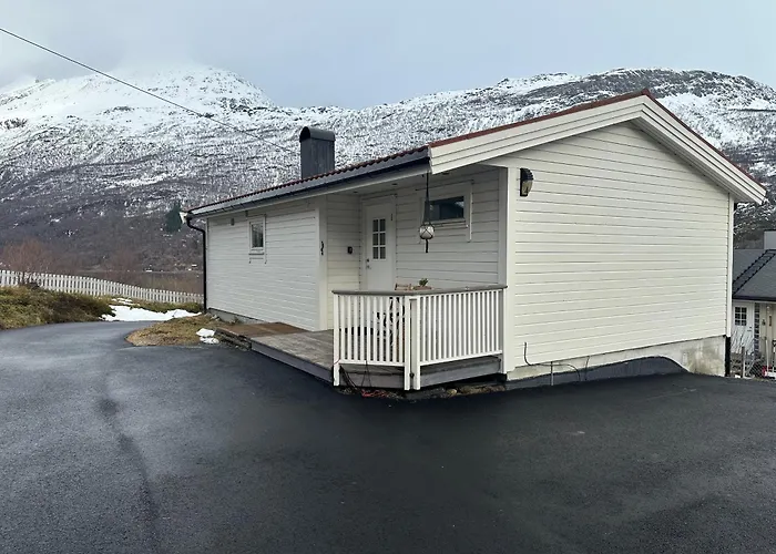 Koselig Hus I Beisfjord *